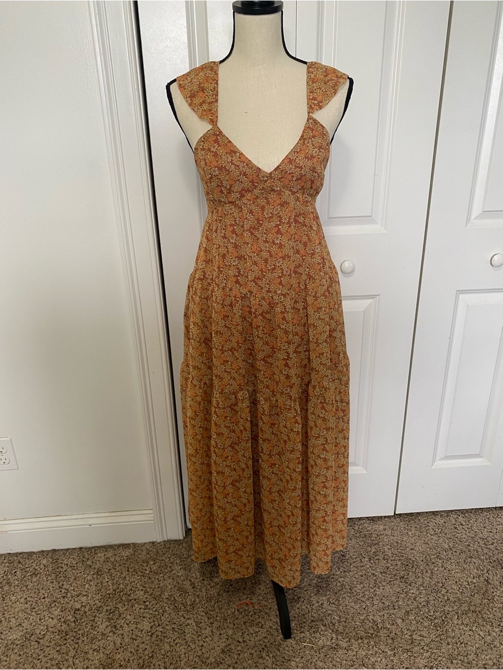Madewell Rust Floral Tiered V-Neck Maxi Dress